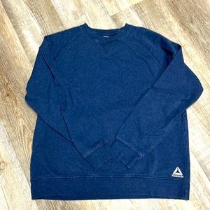 Reebok sweatshirt size L.